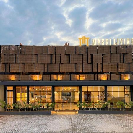 Masri Living By Daphna International Kejayan Exterior foto